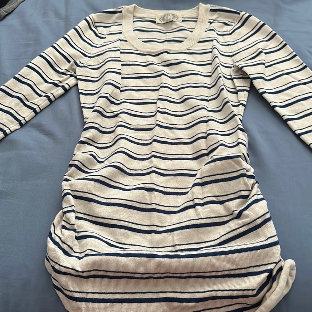 Maternity sweater